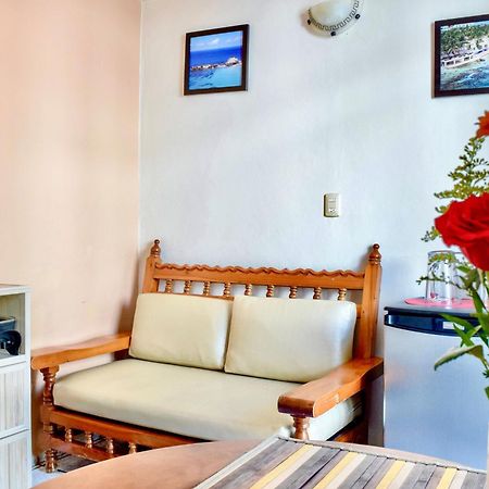 Hotel Bucaneros Isla Mujeres Extérieur photo